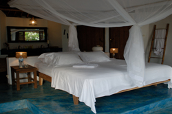 Enjoy luxury beds at Londo Lodge Mozambique