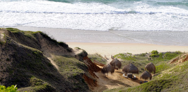 Beautiful beaches along Guinjata Bay at Rizuldo beach self catering Mozambique