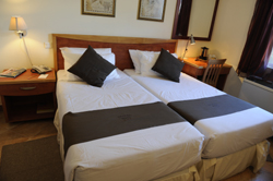 Maputo Hotel 2001