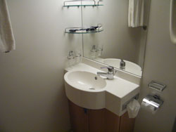 bathroom sinfonia cabin